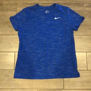 Women’s Dry-Fit shirt size L